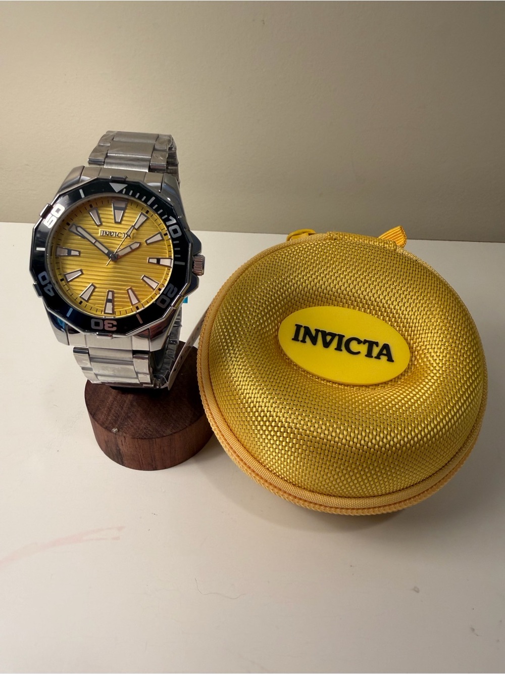 NEW Invicta Pro Diver Meridian 46mm Watch with Travel Case